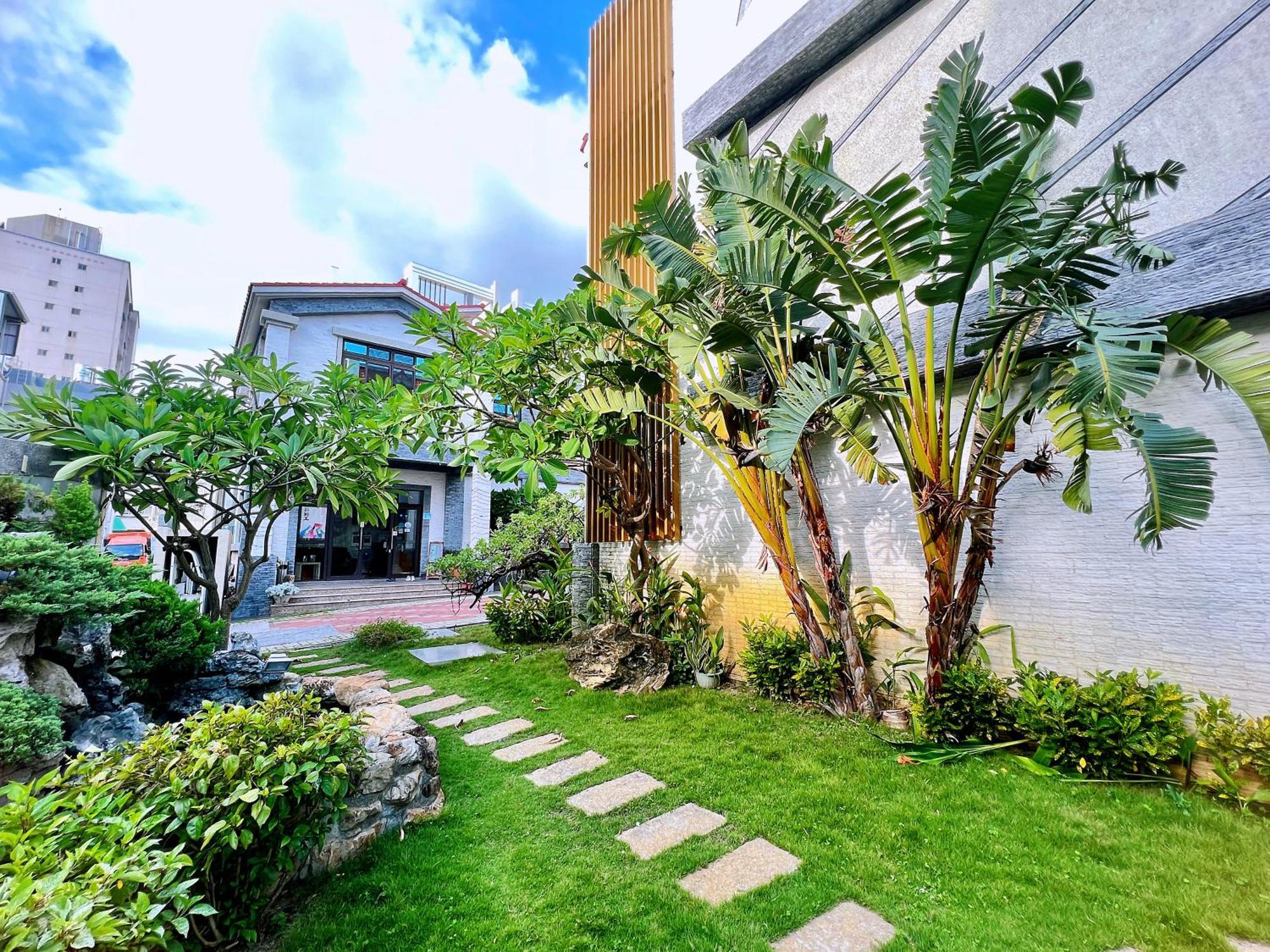 Donggang Neptune Hall Exterior foto