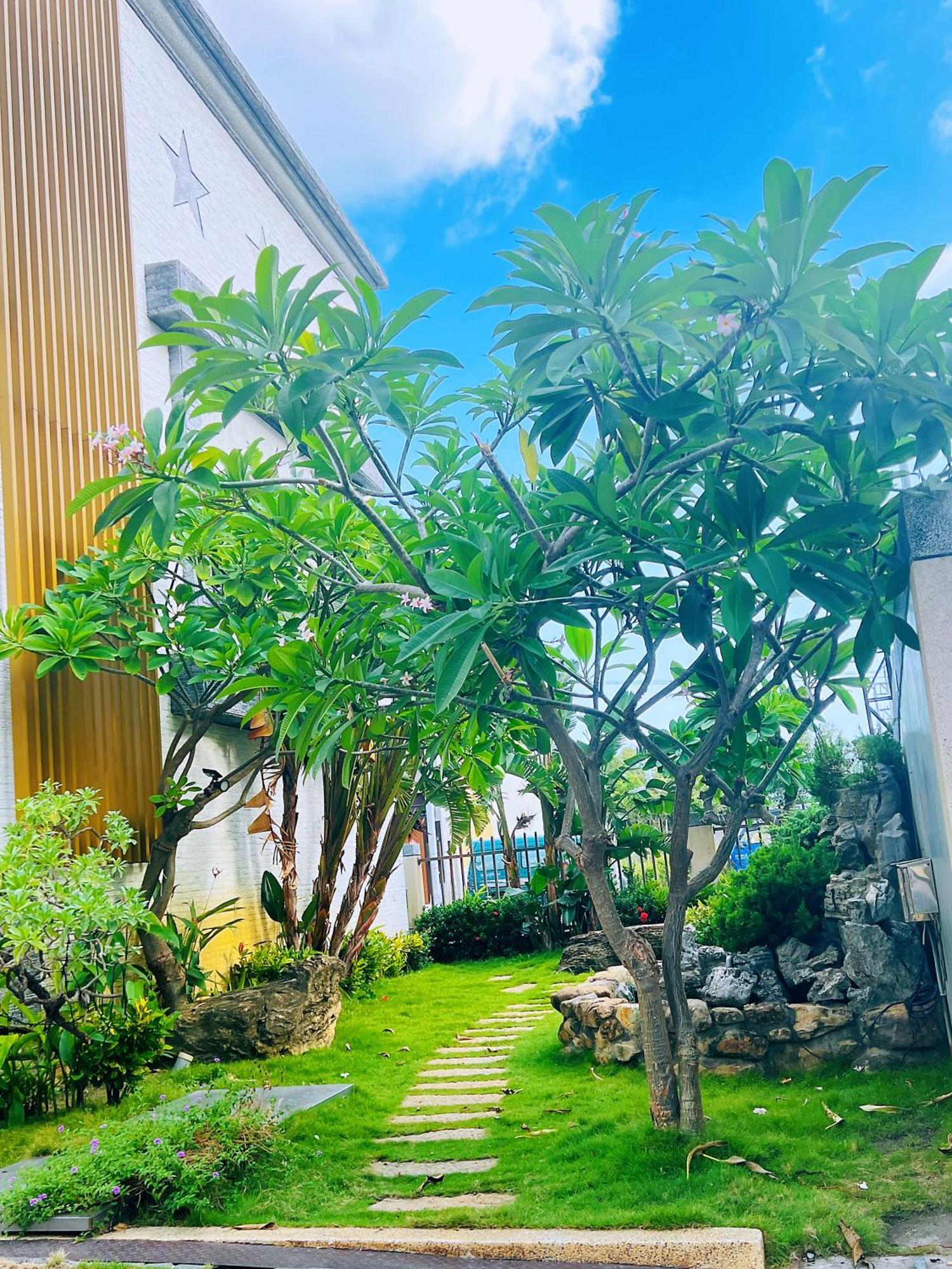 Donggang Neptune Hall Exterior foto